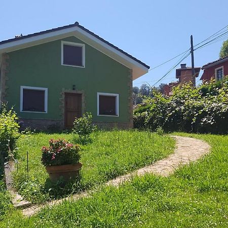 Apartamentos La Guertina Onís Eksteriør billede